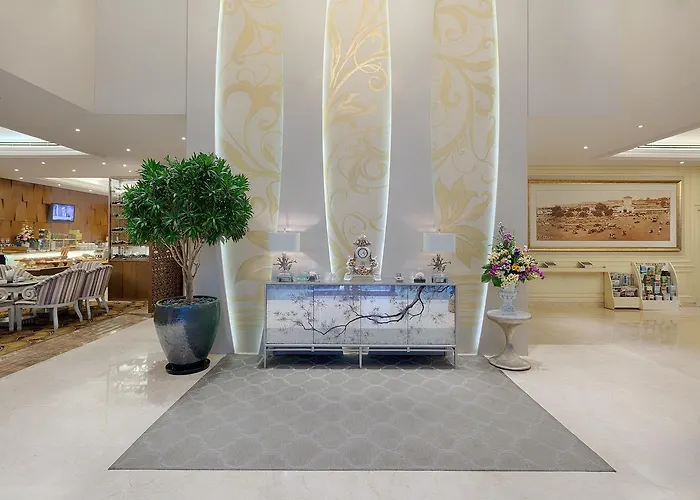 Grand Silverland Hotel TP. Hồ Chí Minh